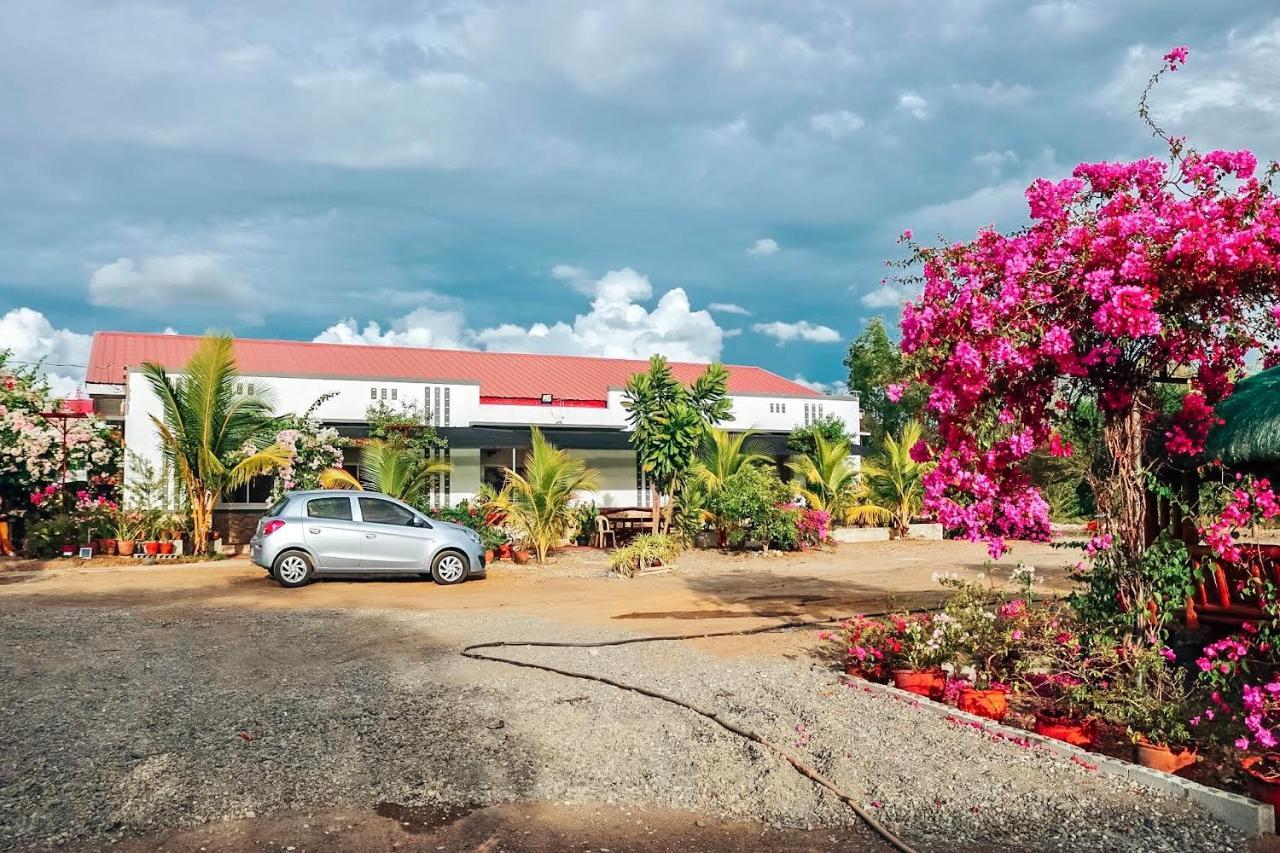 Airport View Hotel Vigan Exteriér fotografie